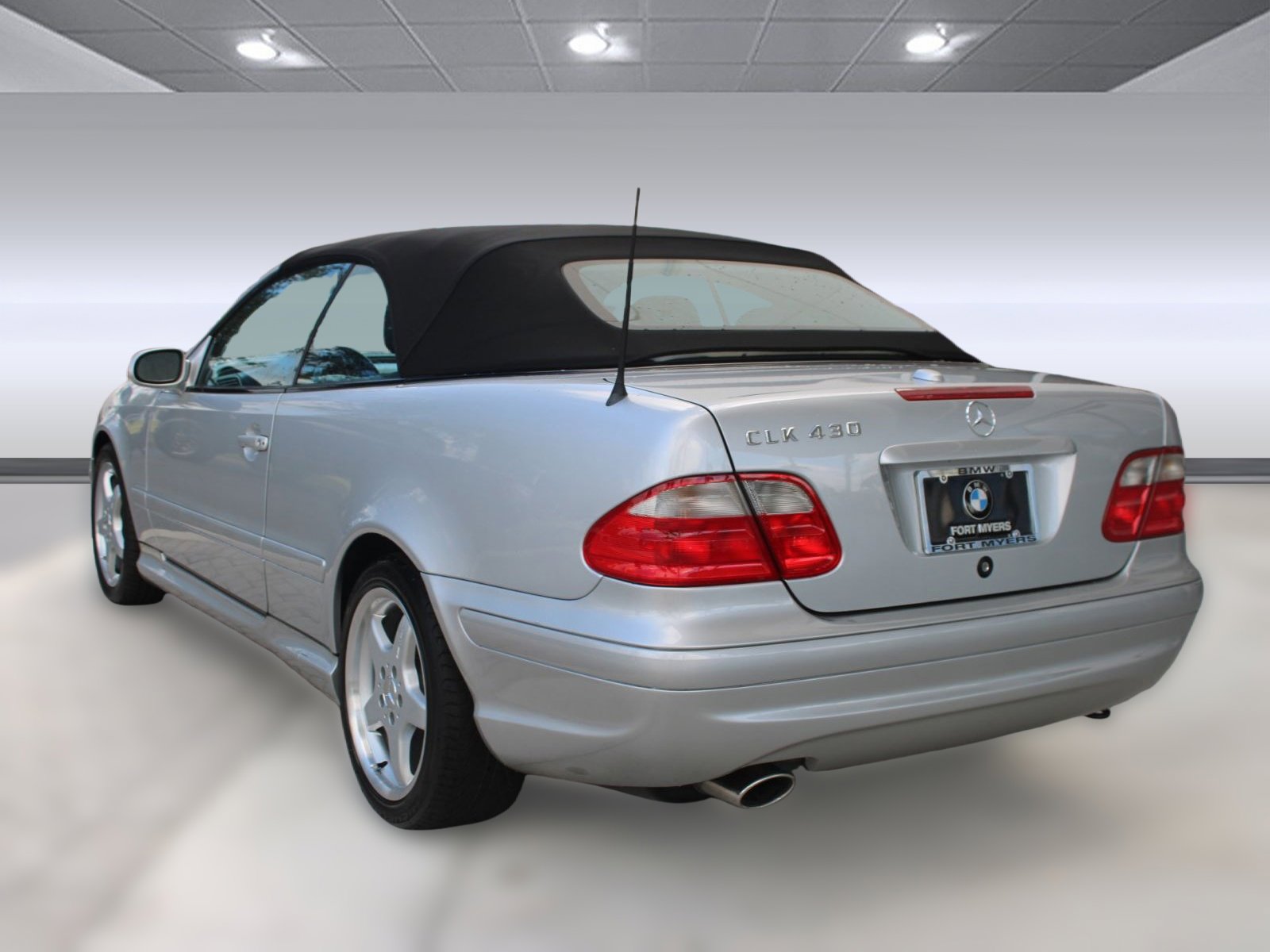 2002 Mercedes Benz CLK 430 photo 3
