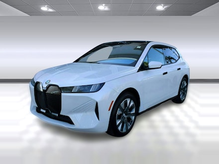 New 2026 BMW iX xDrive60 SUV in Fort Myers