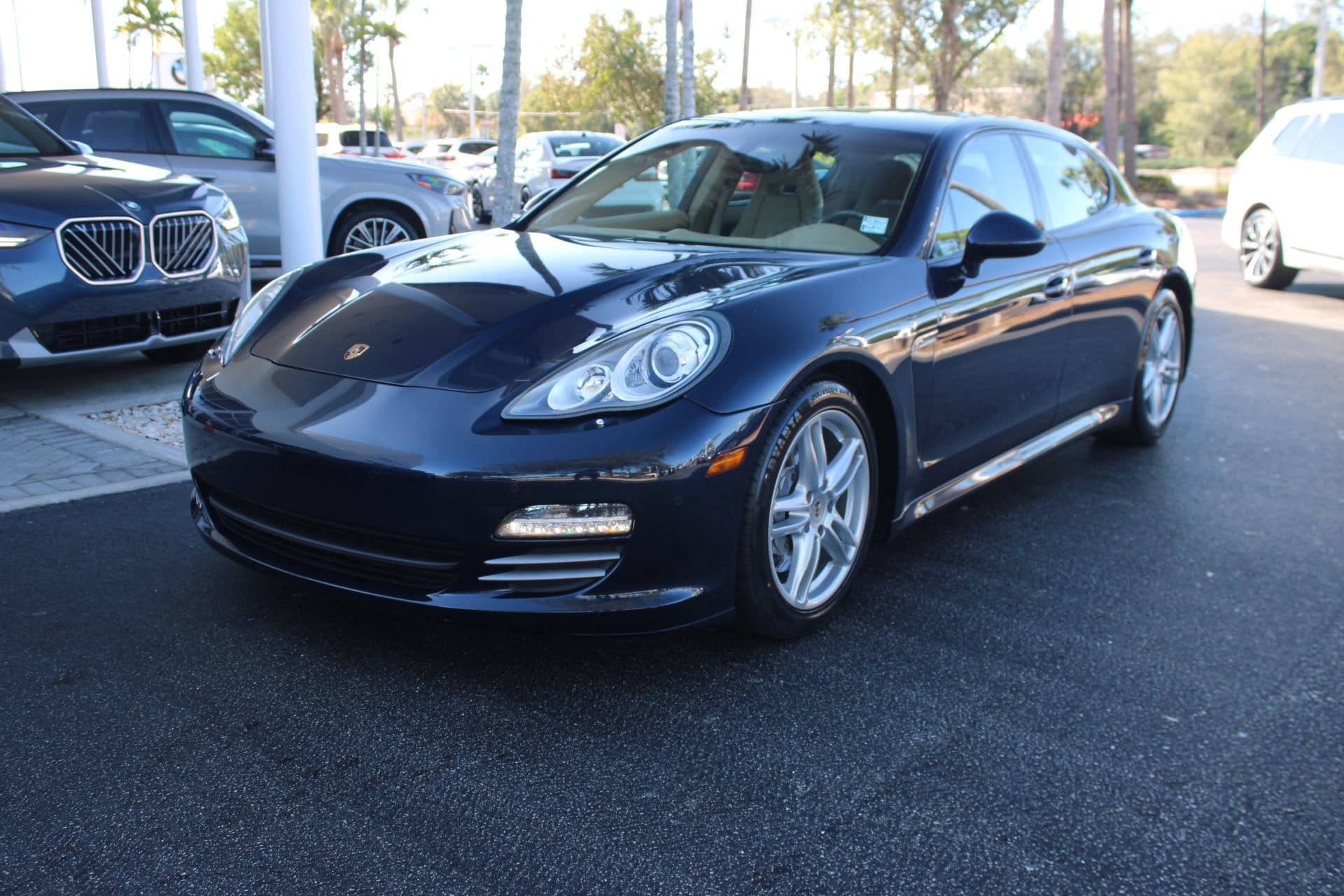 2013 Porsche Panamera Platinum Edition