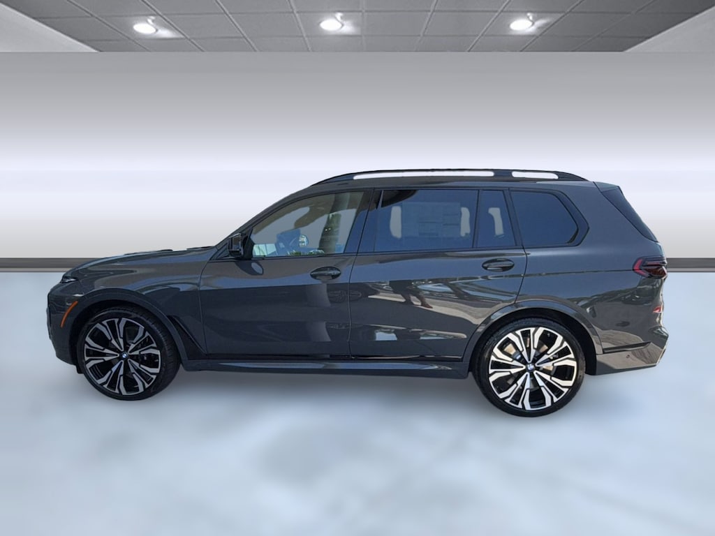 New 2027 BMW X7 M60i SUV