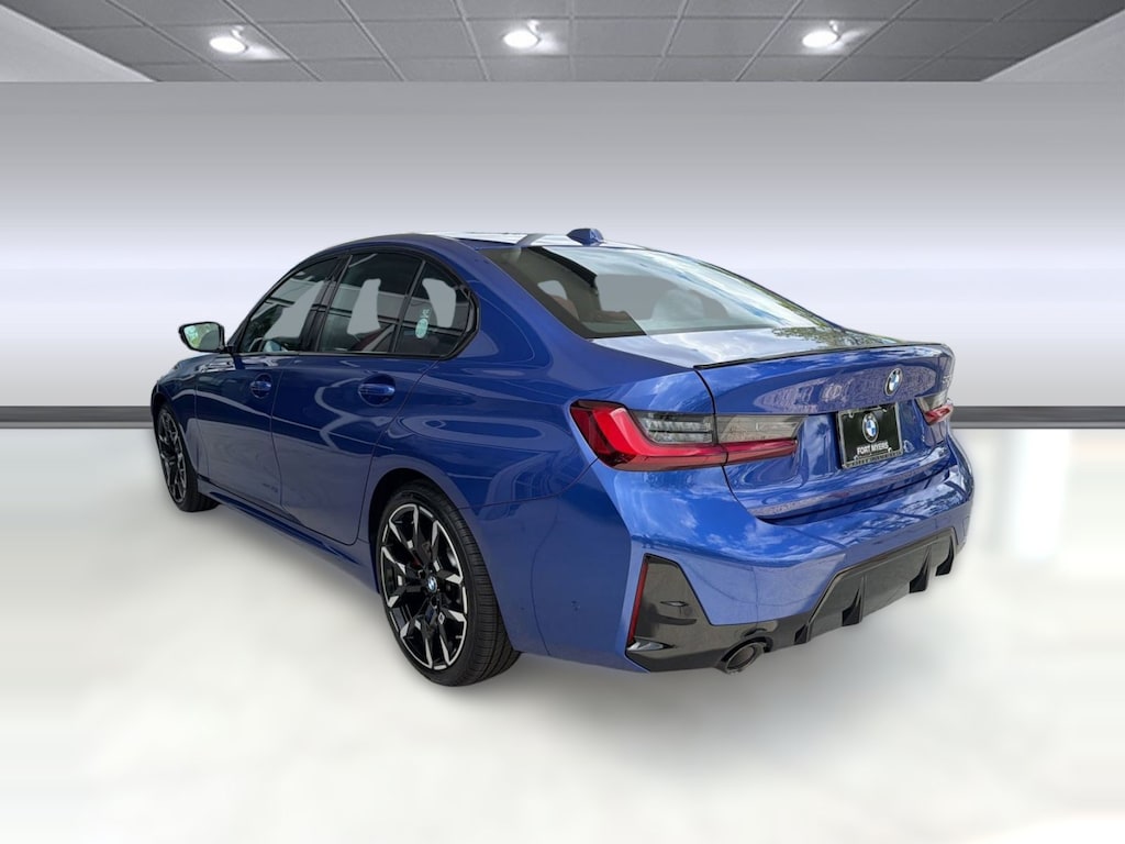 New 2026 BMW 330i Sedan