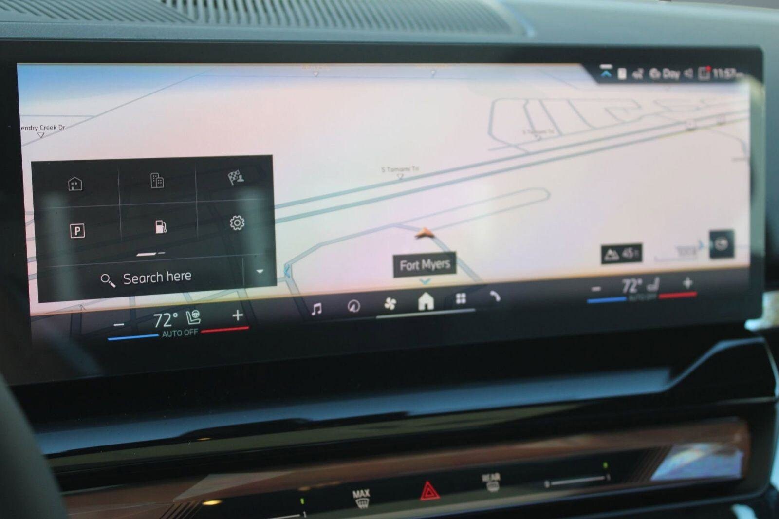 2026 BMW 5 Series 530i - Photo 22