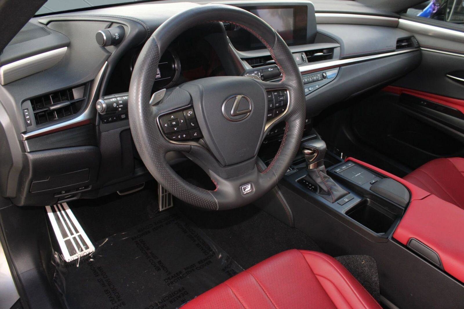 2019 Lexus ES 350 Premium photo 4