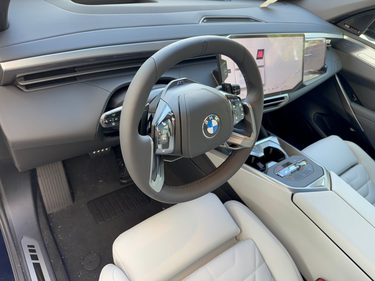 New 2027 BMW X5 40 xDrive SUV
