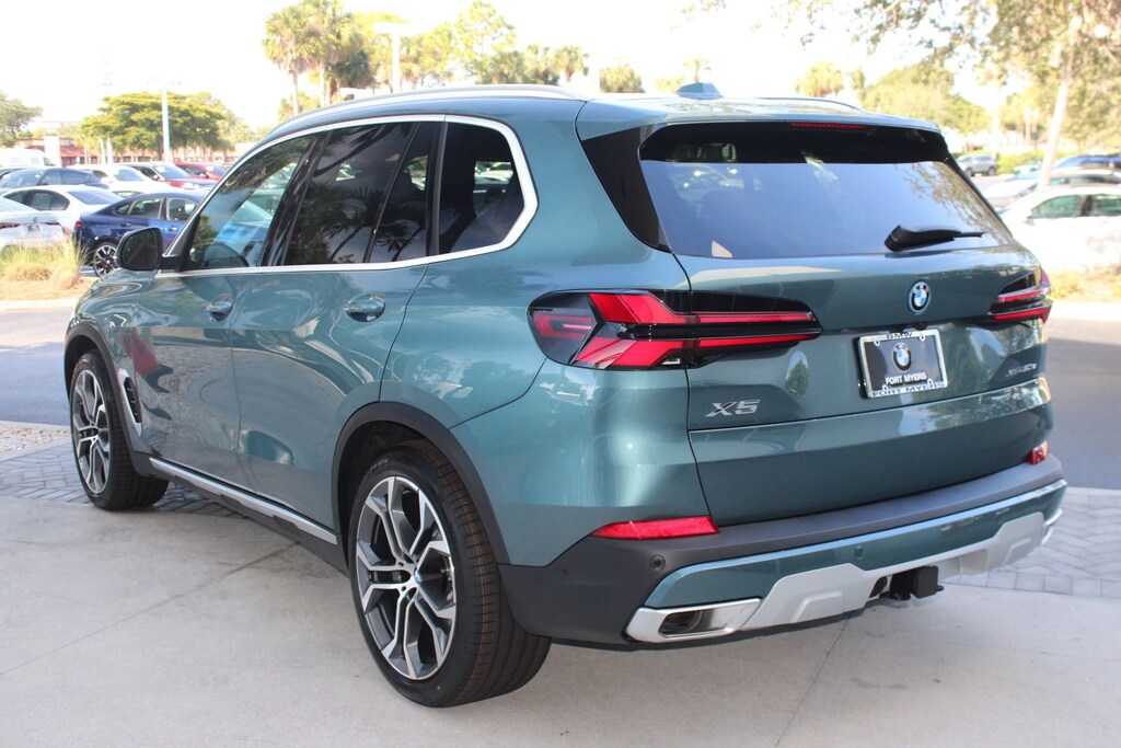 New 2026 BMW X5 PHEV xDrive50e SUV