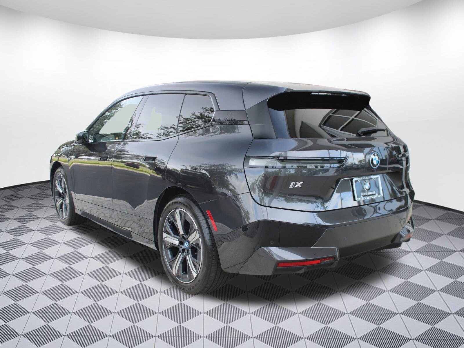 2023 Bmw iX xDrive50i photo 3