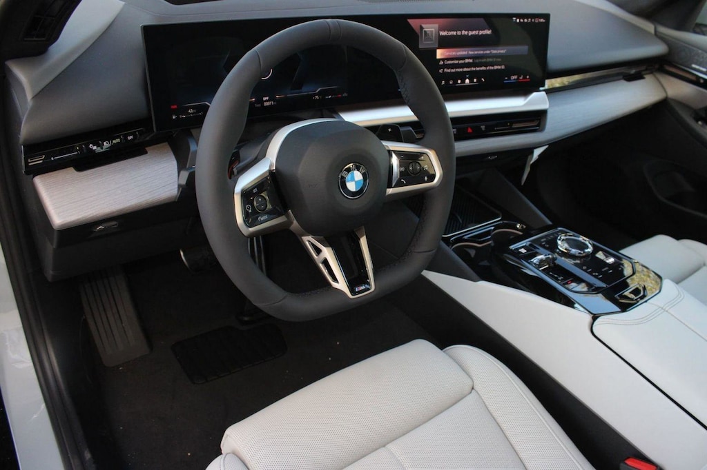 New 2026 BMW 530i Sedan