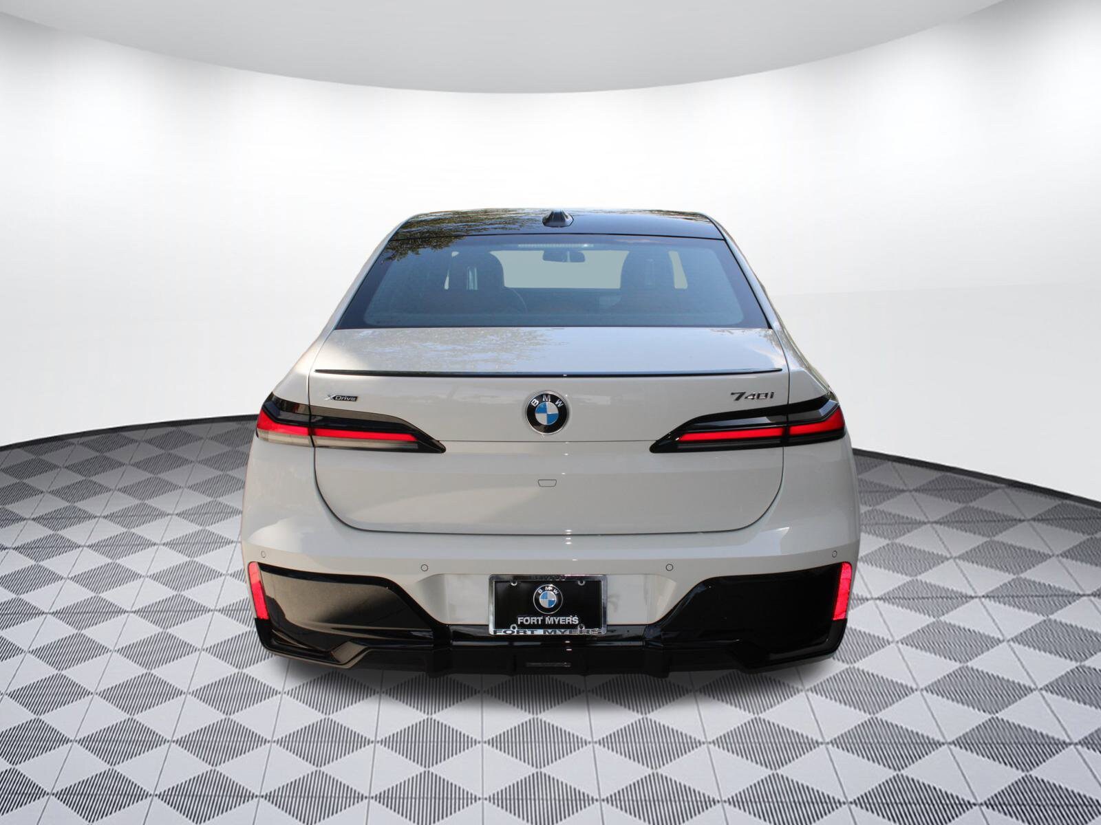 2025 Bmw 740i xDrive photo 4