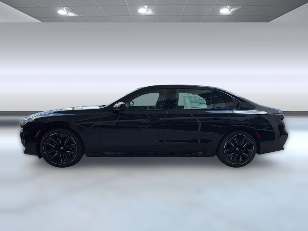 New 2026 BMW 740i xDrive Sedan
