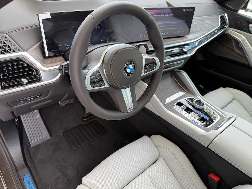 New 2027 BMW X6 xDrive40i SUV