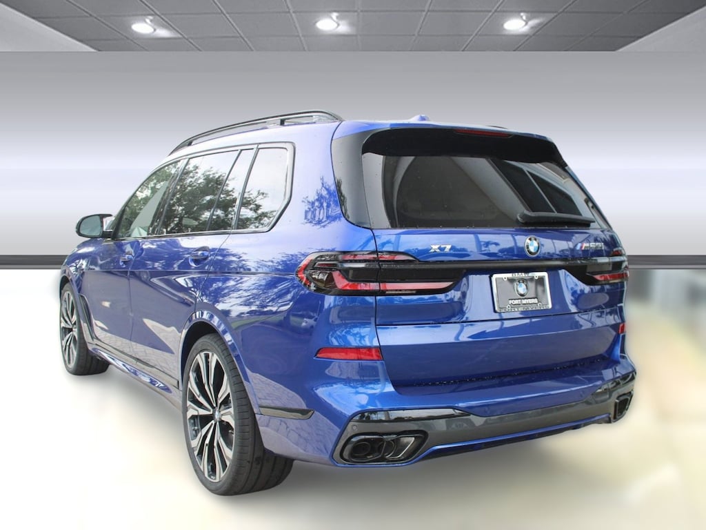New 2026 BMW X7 M60i SUV