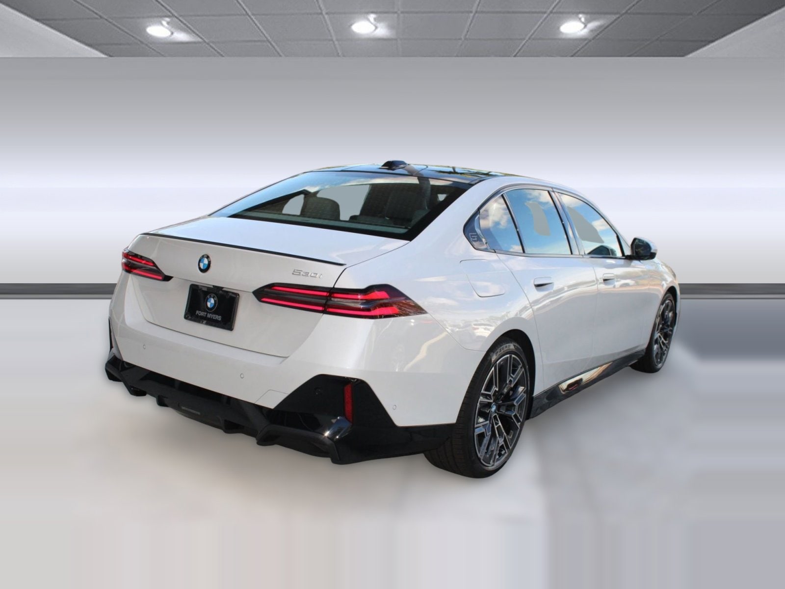 2026 BMW 5 Series 530i - Photo 9