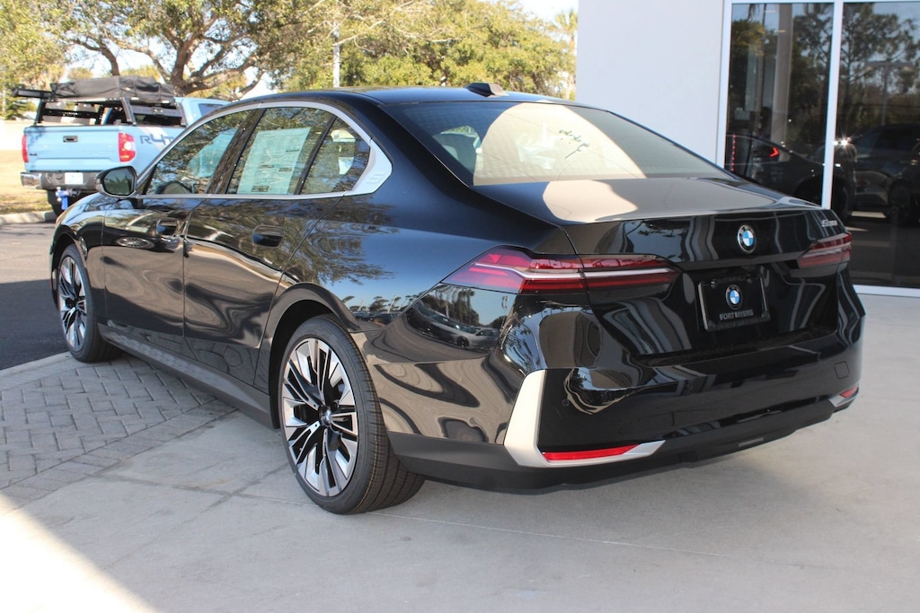 Used 2026 BMW 530i Sedan