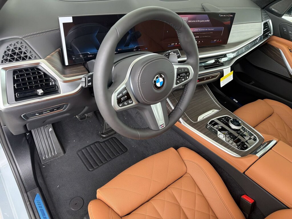 New 2027 BMW X7 xDrive40i SUV