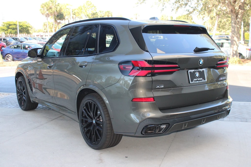 New 2026 BMW X5 M60i SUV