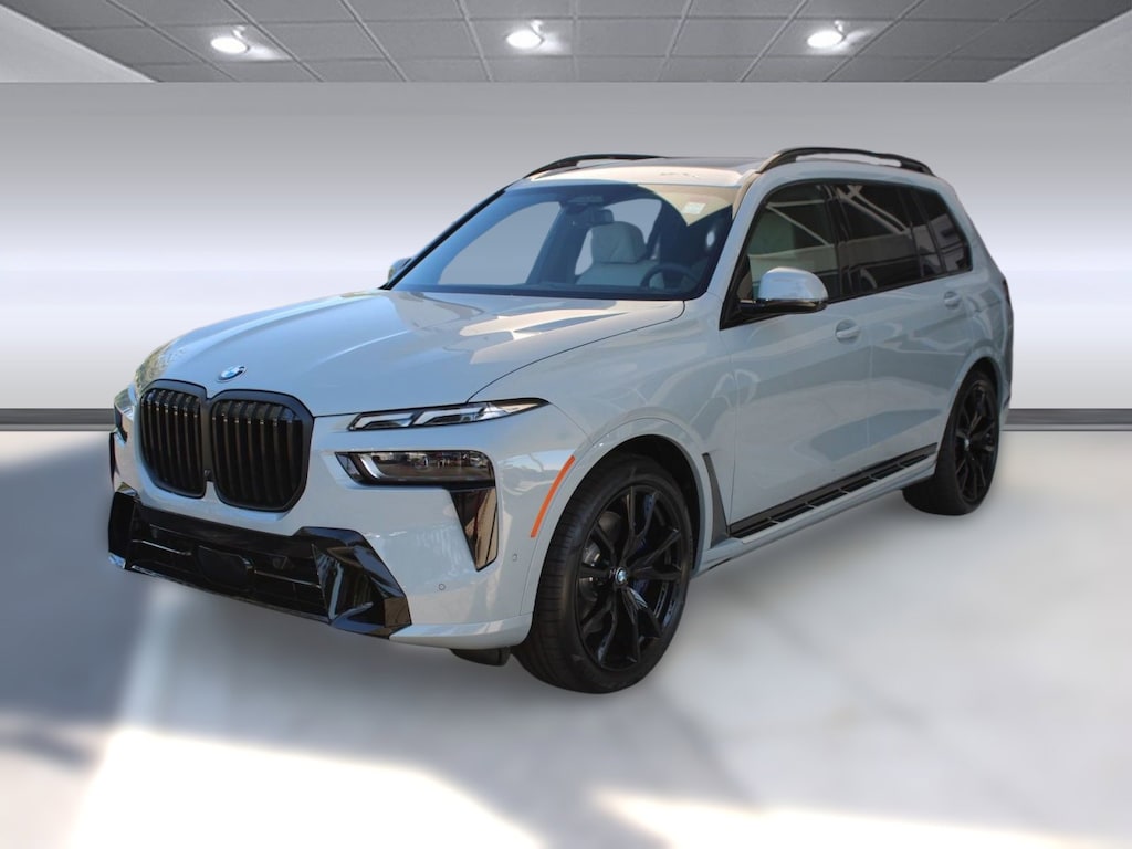 New 2026 BMW X7 xDrive40i SUV