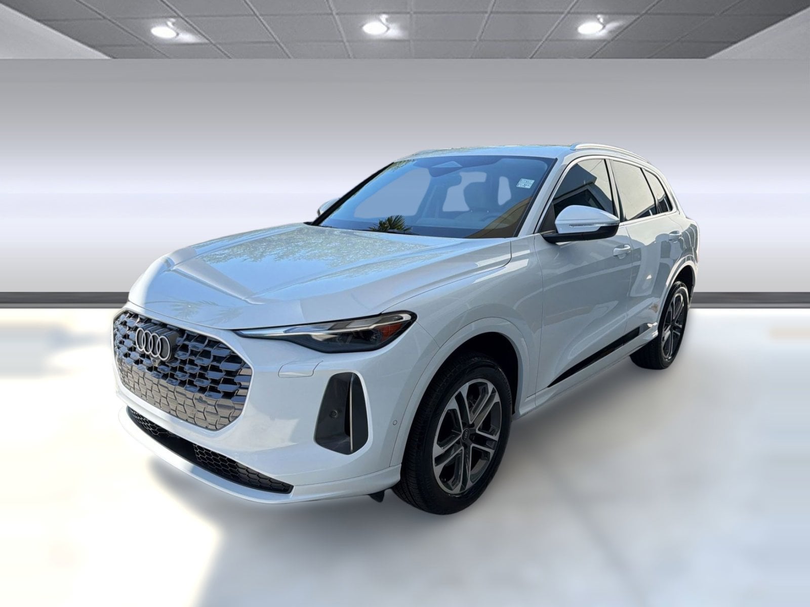 2025 Audi Q5 40 Premium's photo