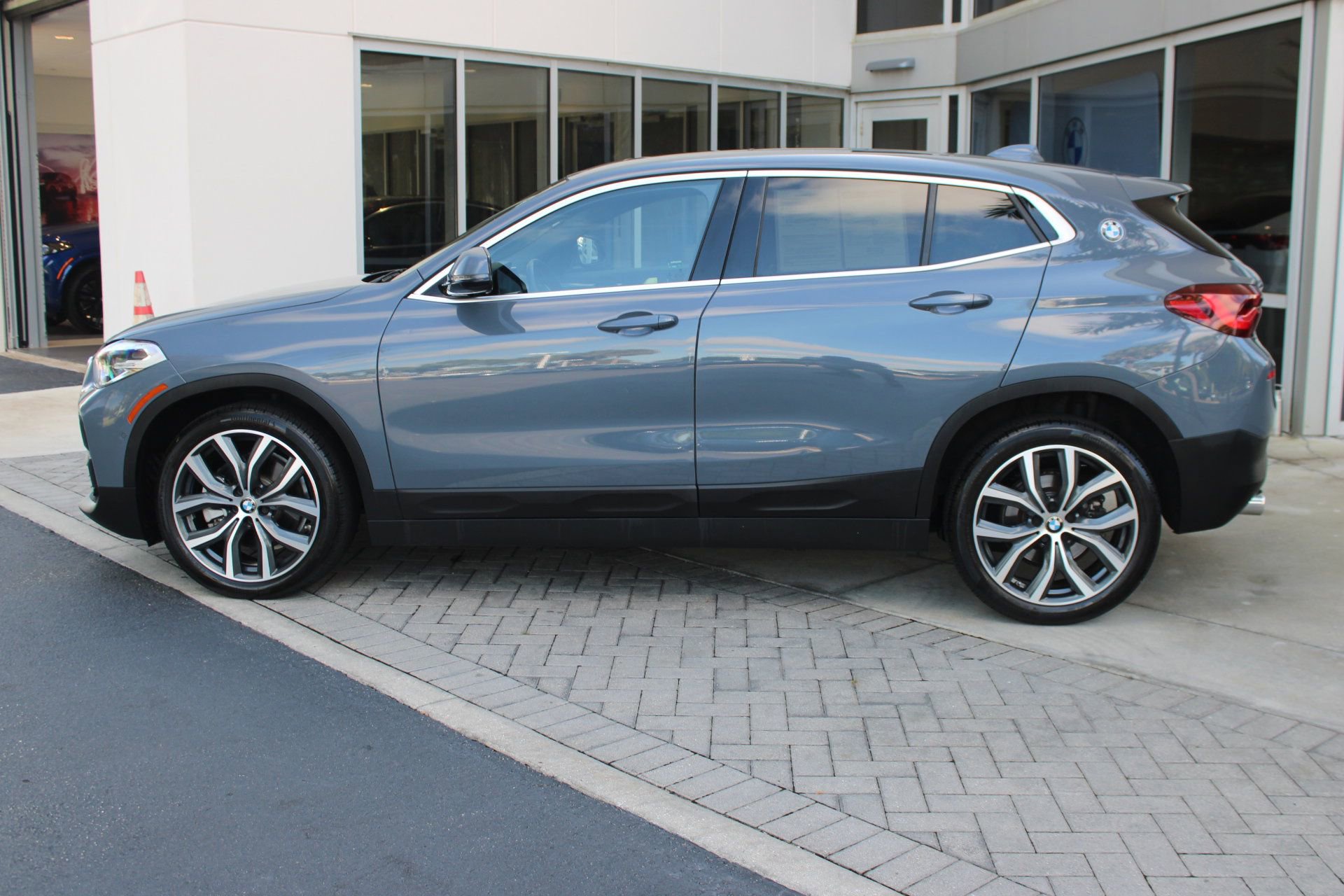 2022 Bmw X2 sDrive28i photo 2