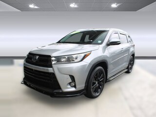Used 2018 Toyota Highlander Limited V6 SUV for sale in Clearwater