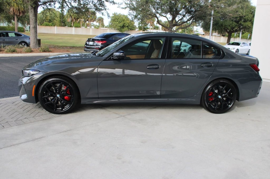 New 2026 BMW 330i NA Sedan