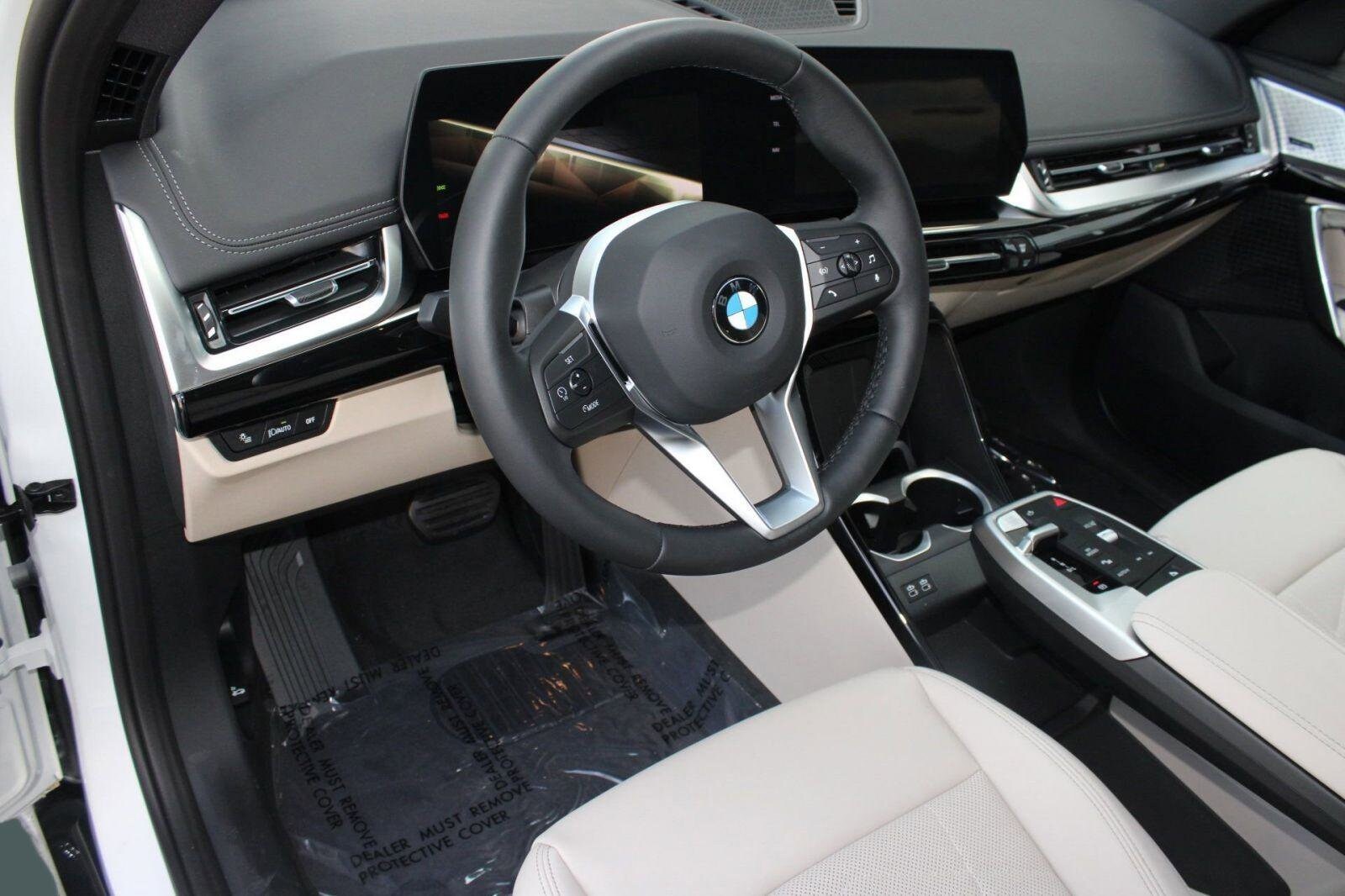 2025 Bmw X1 XDrive28i photo 3