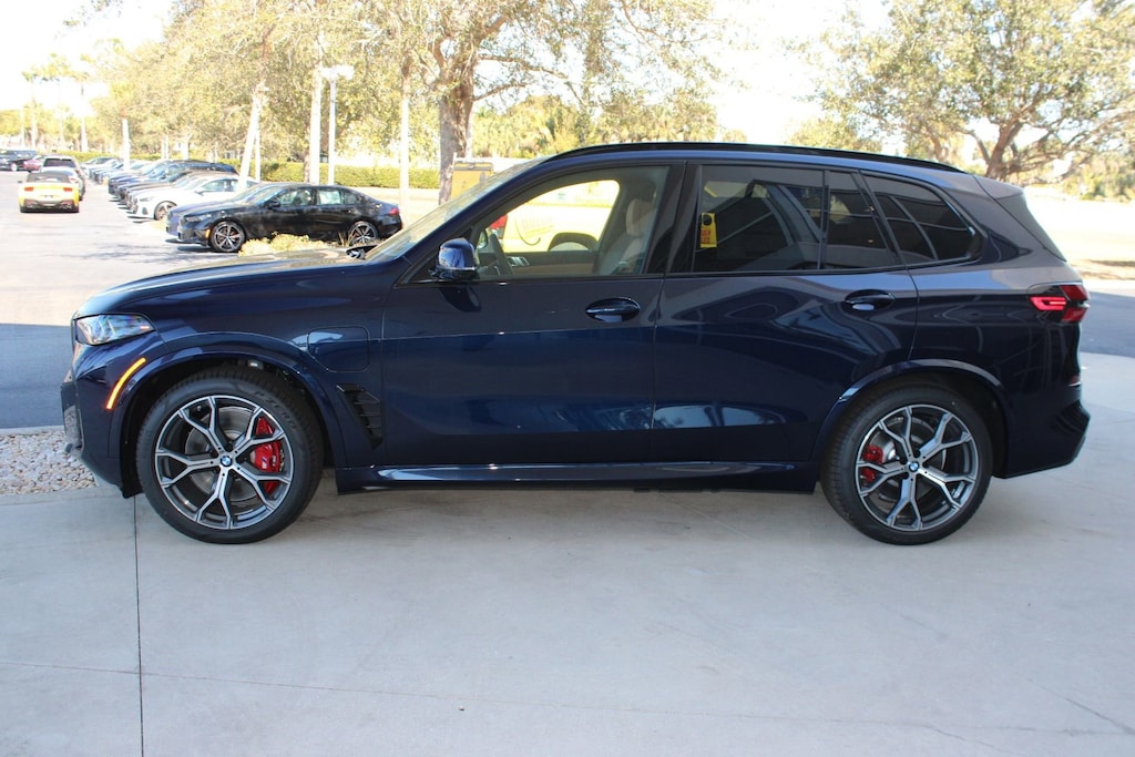 New 2026 BMW X5 PHEV xDrive50e SUV