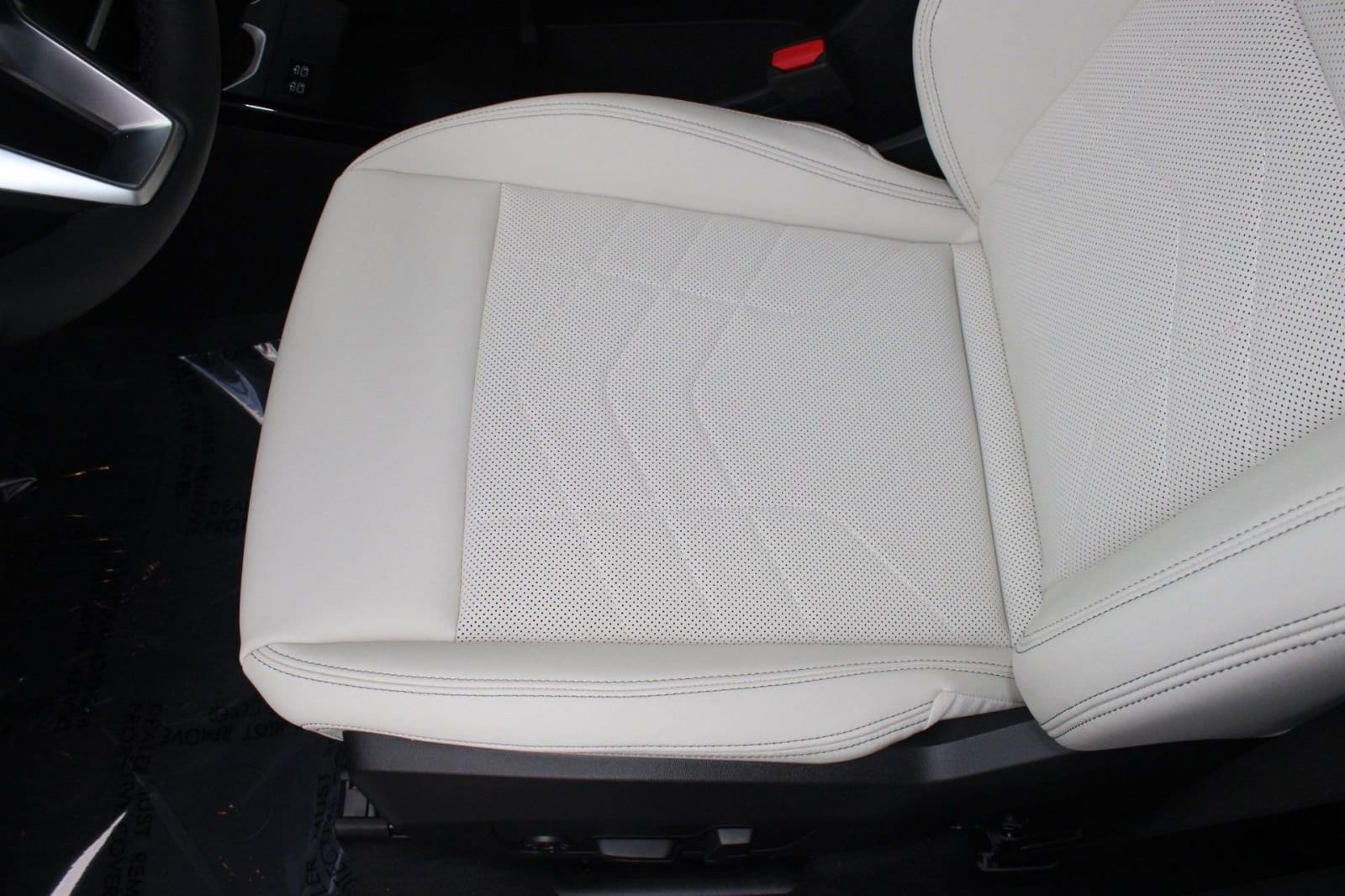 2026 BMW X1 28i - Photo 13