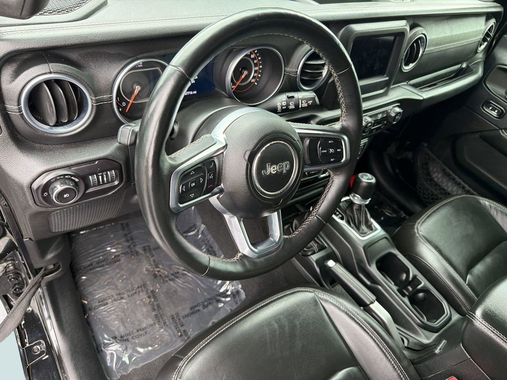 Used 2018 Jeep Wrangler Unlimited Sahara 4x4 SUV