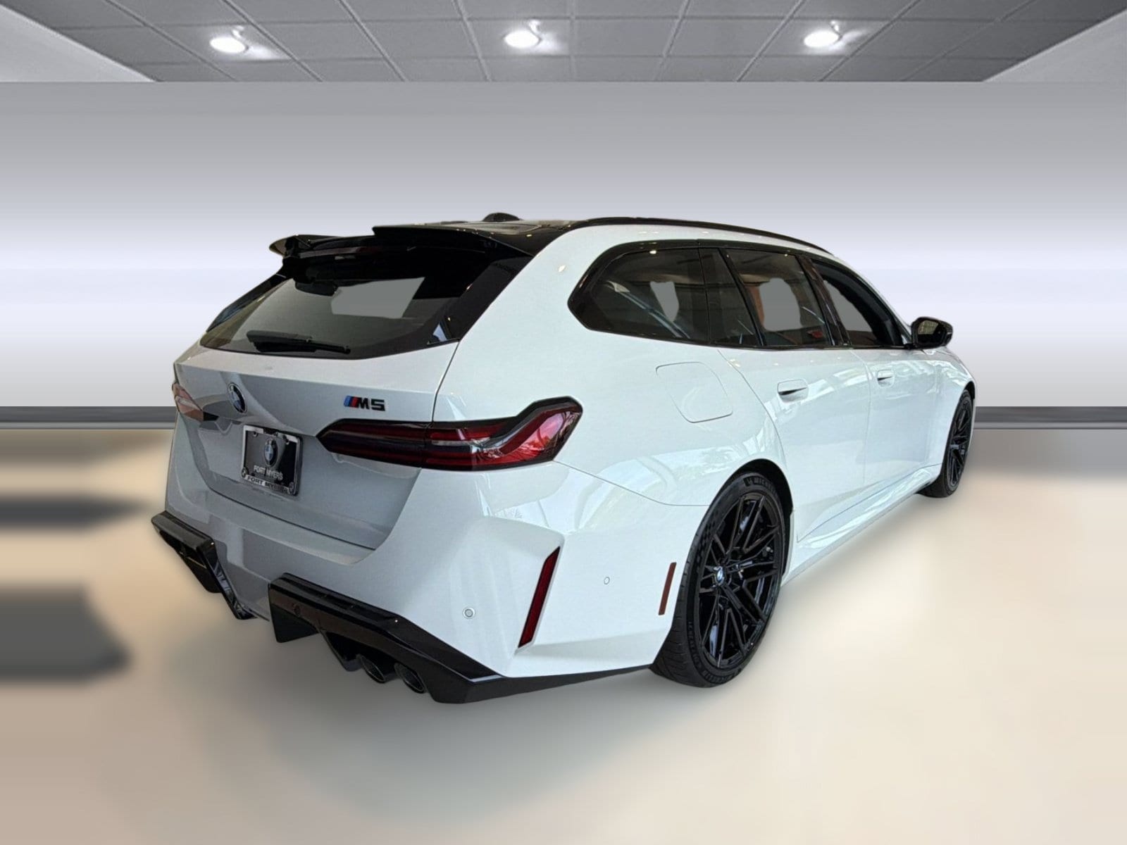 M5 Base Touring
