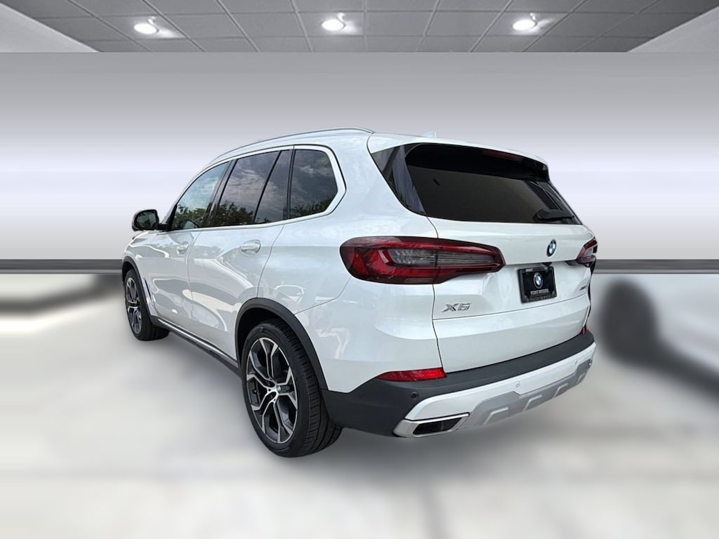 Used 2022 BMW X5 sDrive40i SUV