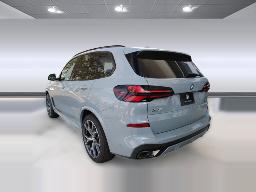 New 2026 BMW X5 PHEV xDrive50e SUV