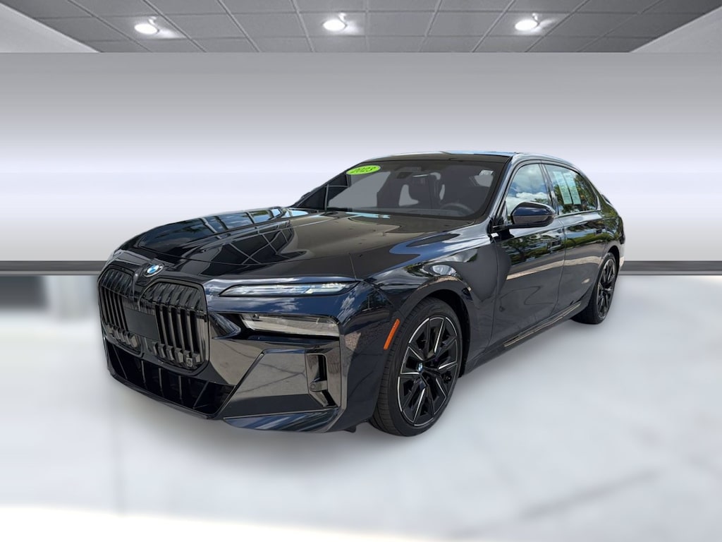 Used 2023 BMW 760i xDrive Sedan