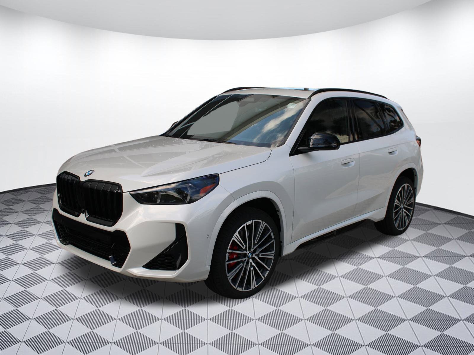 2025 Bmw X1 XDrive28i photo 2