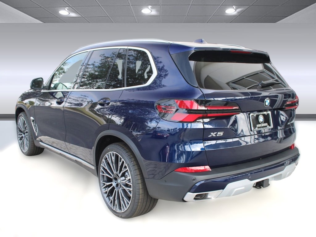 New 2026 BMW X5 xDrive40i SUV