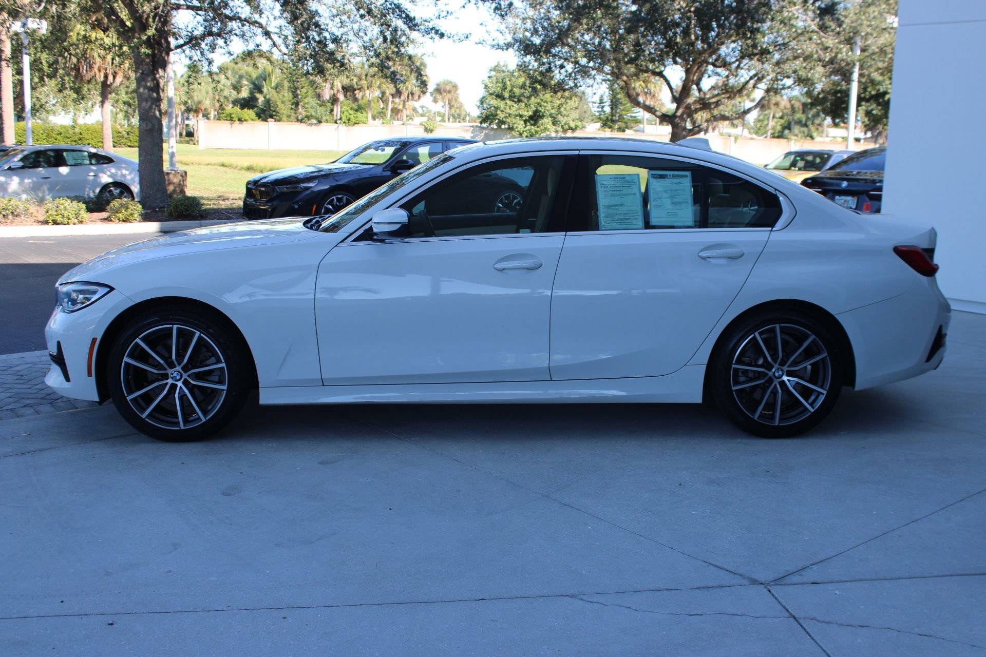 2019 Bmw 330i photo 2