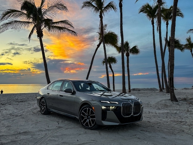 BMW of Fort Myers showroom