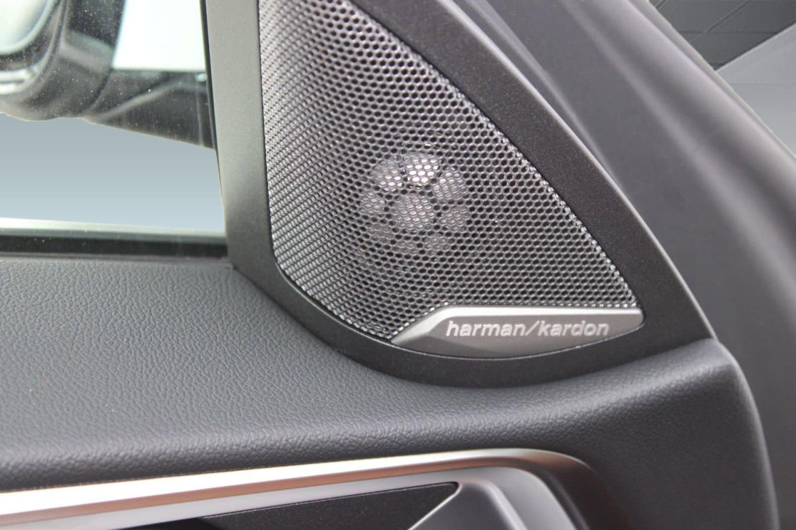 2026 BMW 4 Series 430i - Photo 21