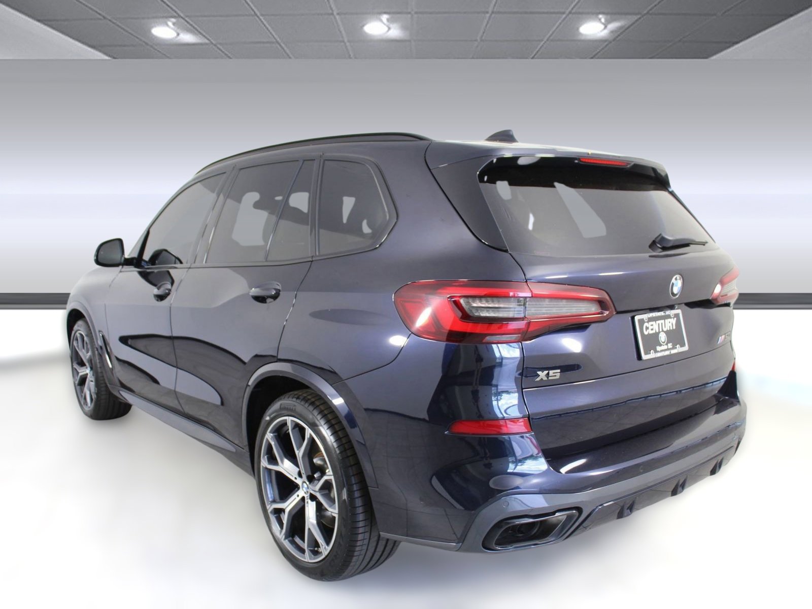2023 Bmw X5 M50i photo 3