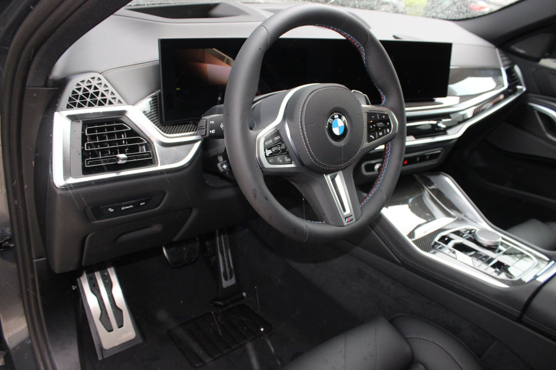 2026 Bmw X6 photo 4