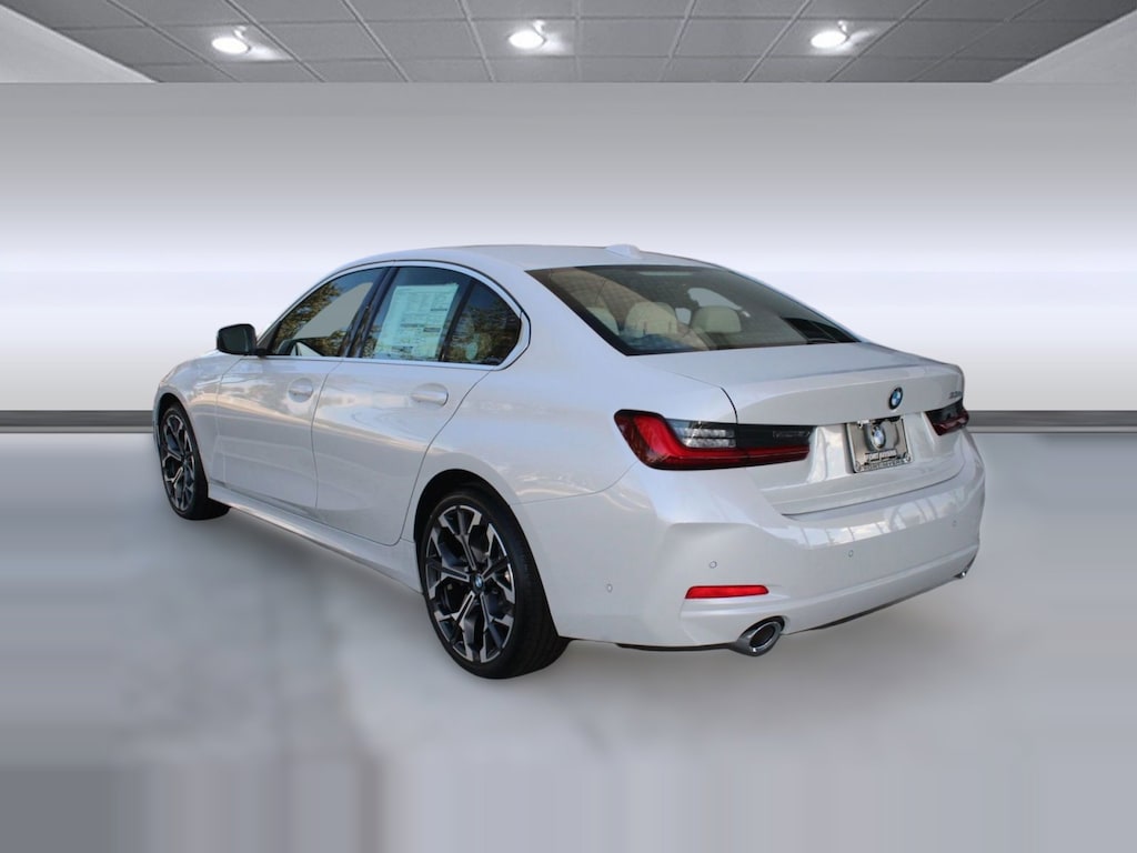 New 2026 BMW 330i NA Sedan