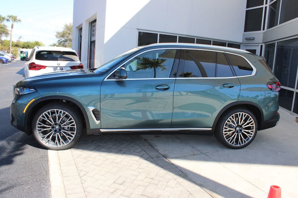 New 2026 BMW X5 xDrive40i SUV