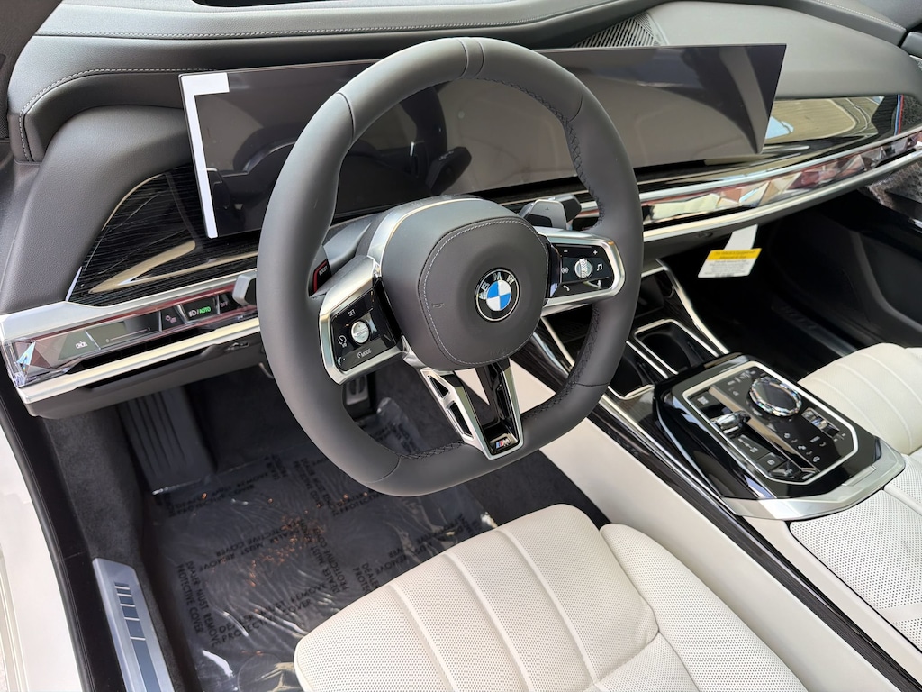 New 2026 BMW 740i Sedan