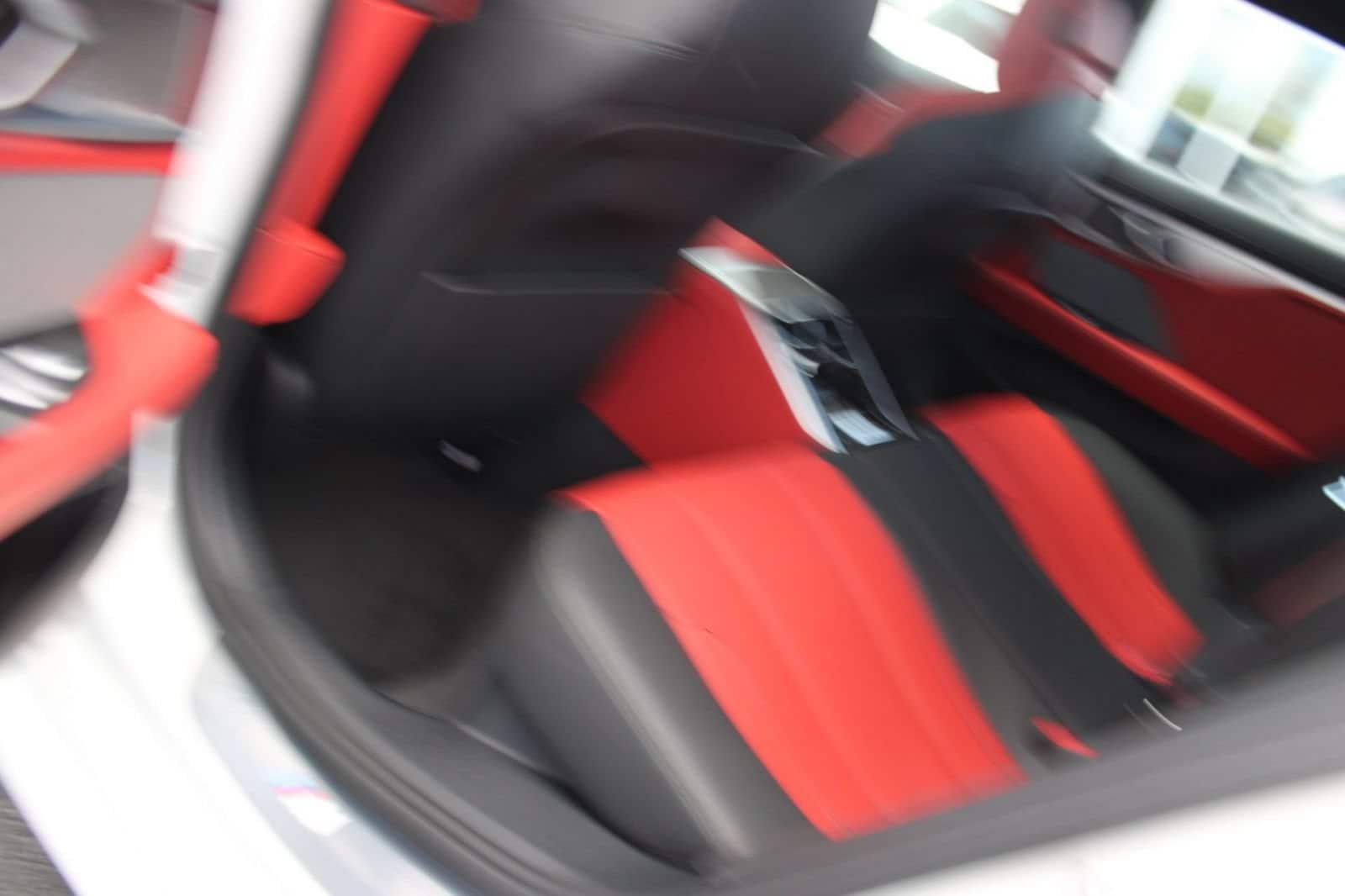 2026 BMW 8 Series 840i - Photo 34