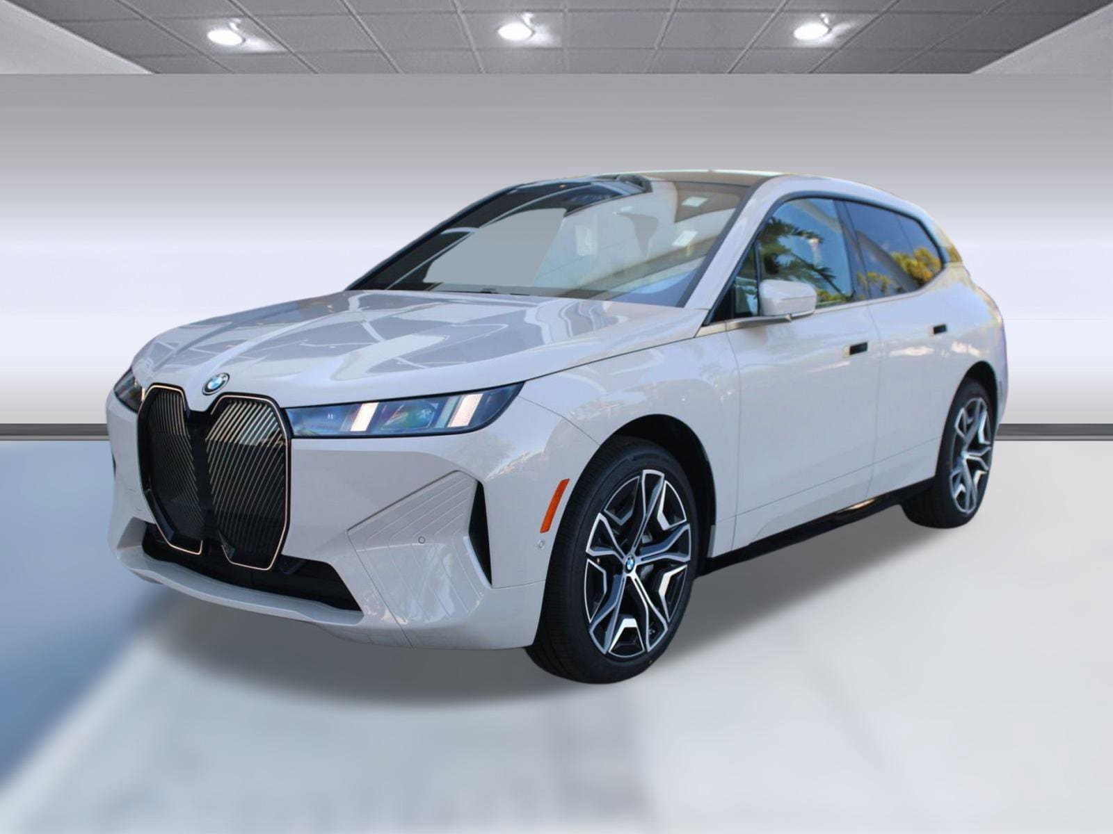 2026 BMW iX 45's photo