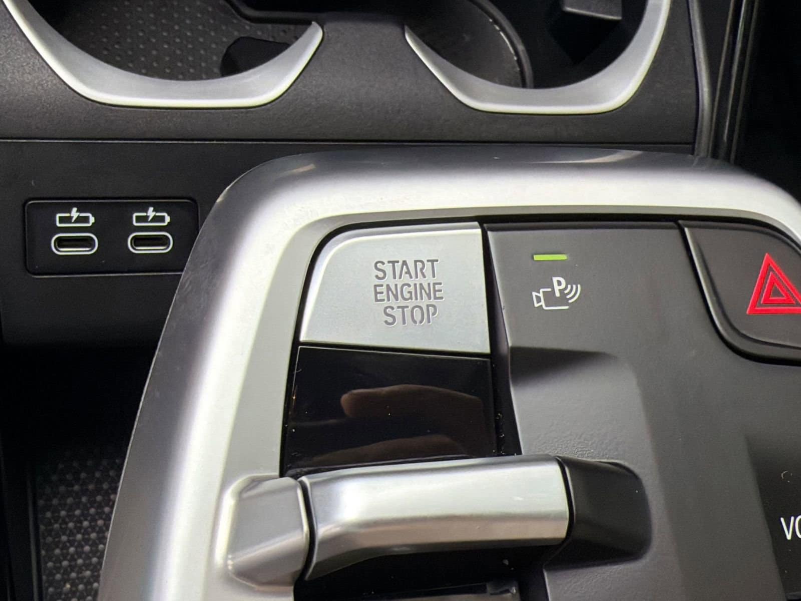 2025 BMW X1 28i - Photo 25