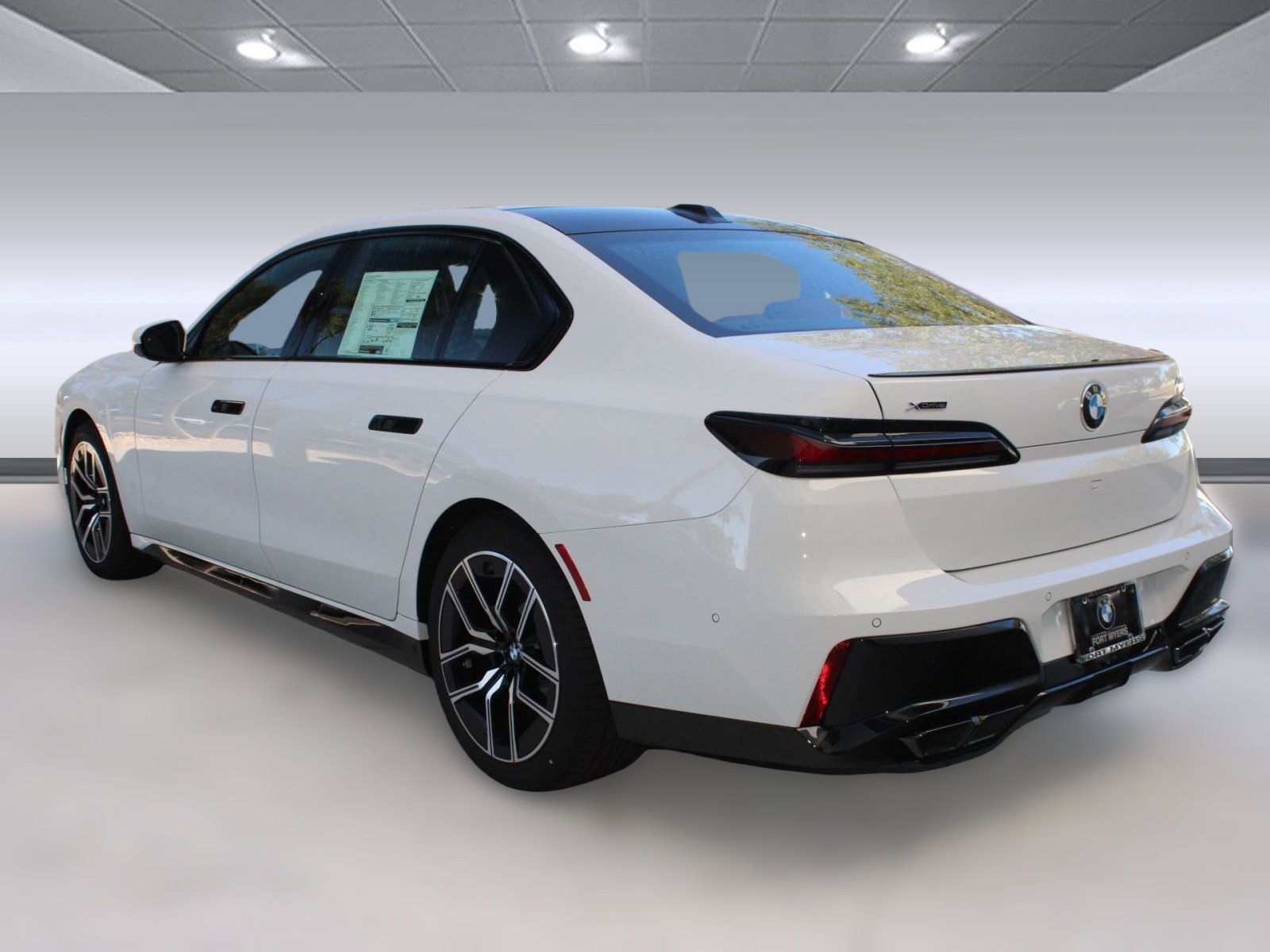 2026 Bmw 760i xDrive photo 3