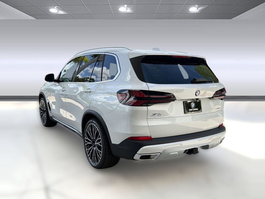 New 2026 BMW X5 xDrive40i SUV