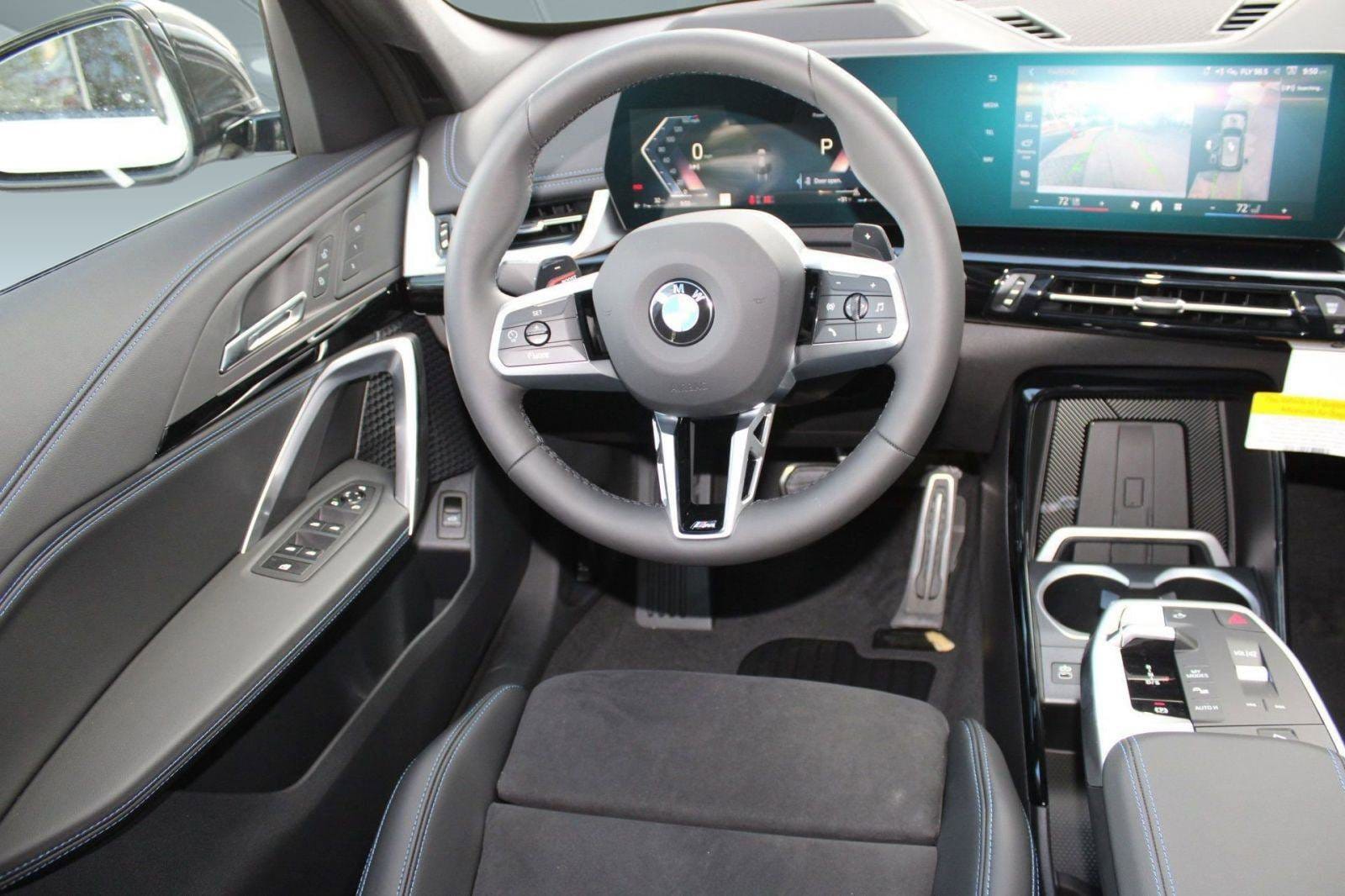 2025 BMW X1 28i - Photo 29