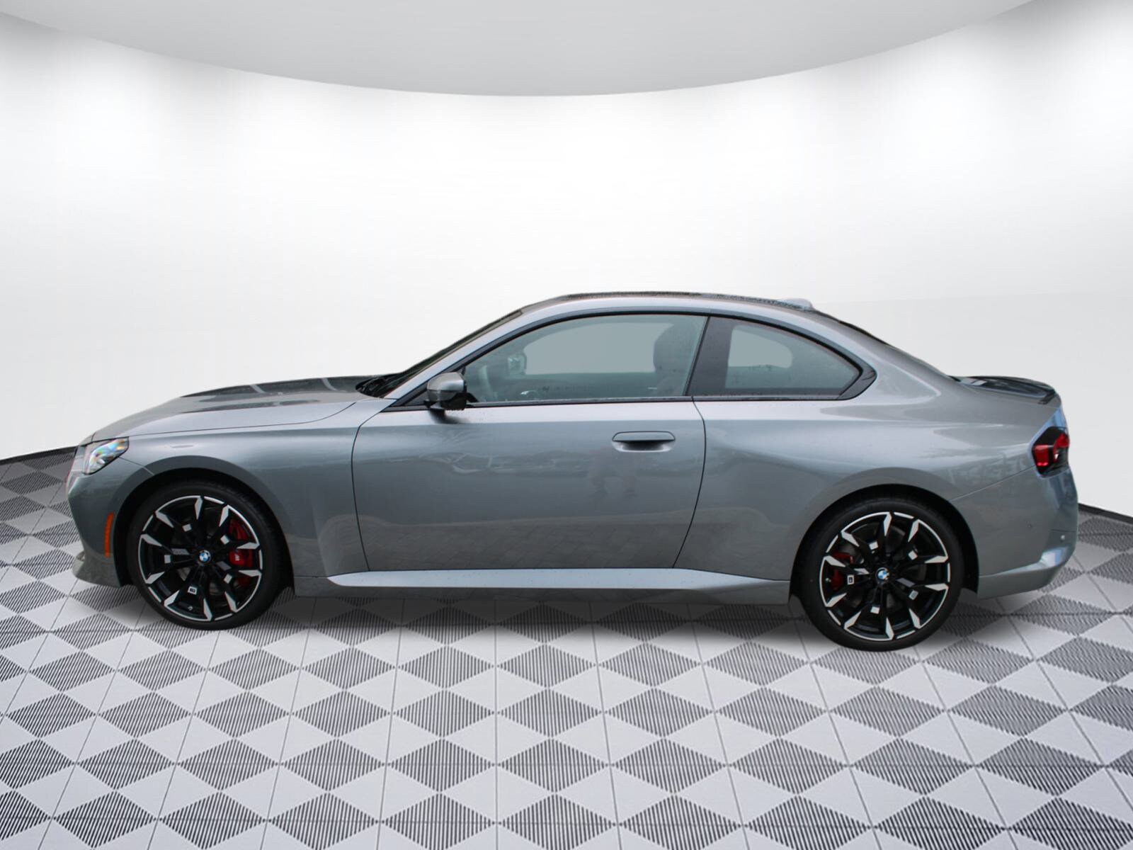 2025 Bmw 230i xDrive Coupe photo 2