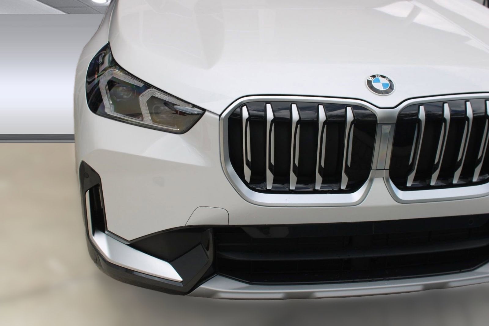 2026 BMW X1 28i - Photo 10